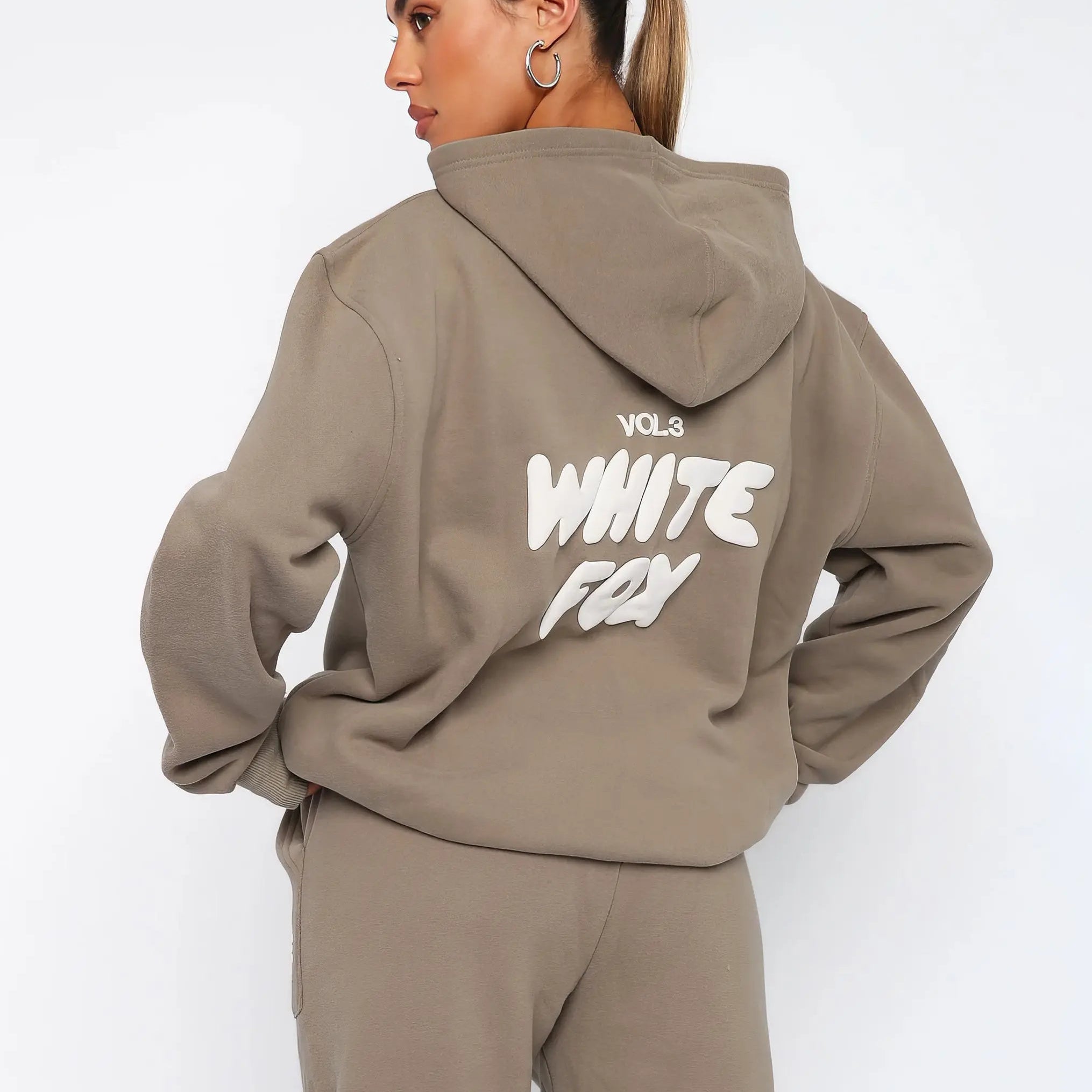 Women’s Oversized Hoodie Set – Cozy Tracksuit with Graphic Details