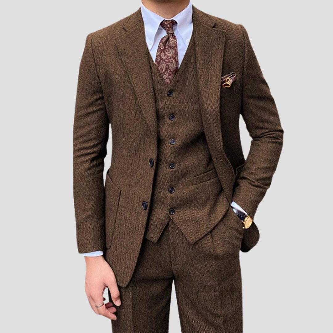 Men's Slim Suit Blended Fabric Three-Piece with Coordinated Vest